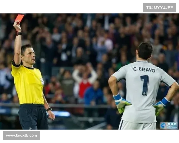 巴塞罗那更换队徽引发球迷热议各类反应排行榜全面解析